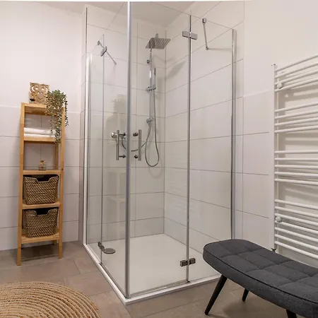 Bergliebe I Balkon I Aufzug I Stellplatz *