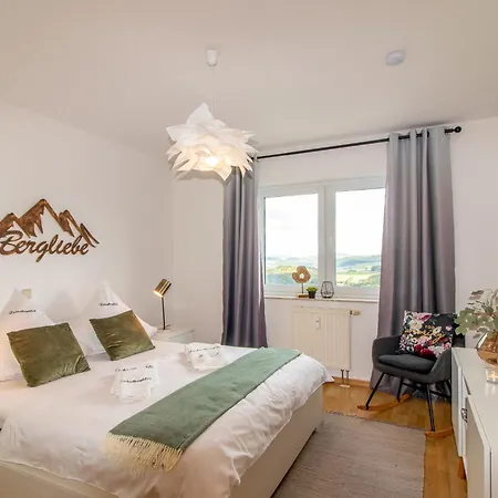 Bergliebe I Balkon I Aufzug I Stellplatz Апартаменты