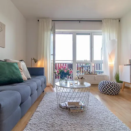 Bergliebe I Balkon I Aufzug I Stellplatz * Schwarzenberg (Saxony)