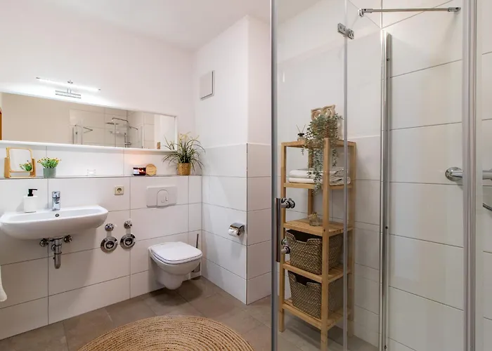 Bergliebe I Balkon I Aufzug I Stellplatz * Schwarzenberg (Saxony)