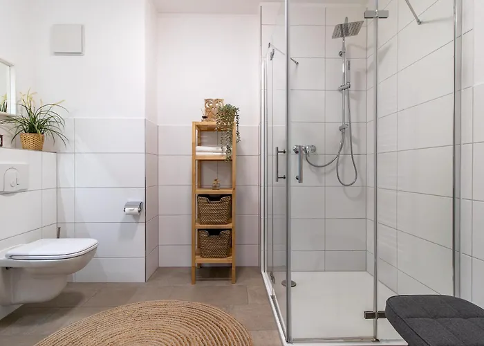Bergliebe I Balkon I Aufzug I Stellplatz * Schwarzenberg (Saxony)