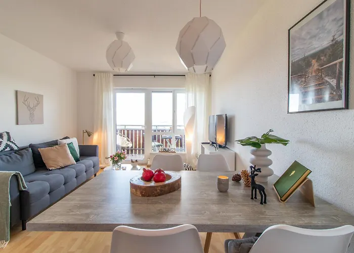 Bergliebe I Balkon I Aufzug I Stellplatz Schwarzenberg (Saxony)